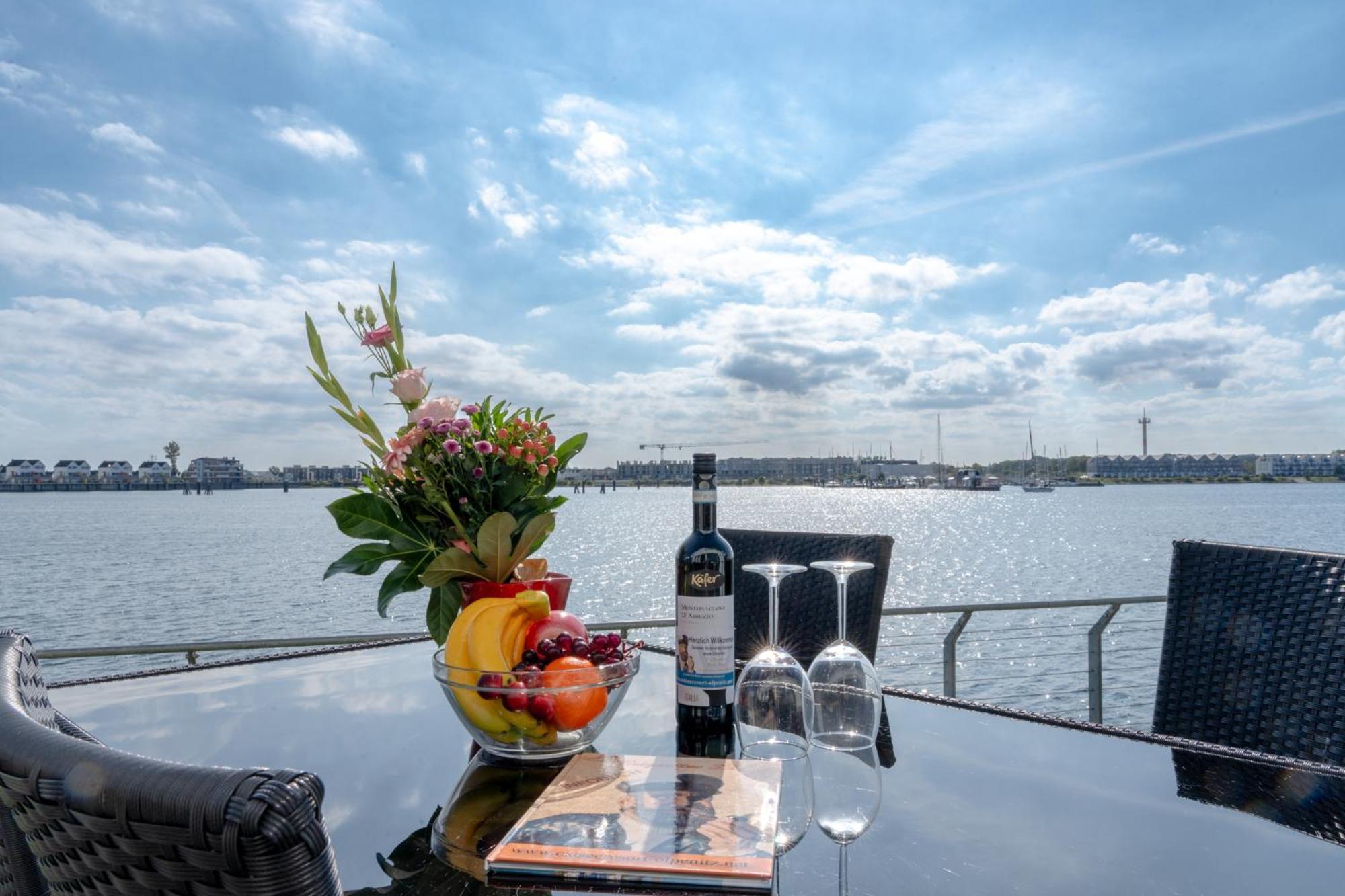 3-Zi-Fewo Brigantine 33 By Seeblick Ferien Oro, Wasserblick,Sauna Olpenitz Bagian luar foto